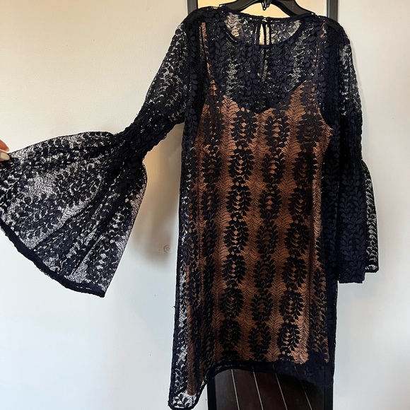 Michael Kors Lace Dress w/ Slip Navy Sz S - Picture 6 of 6